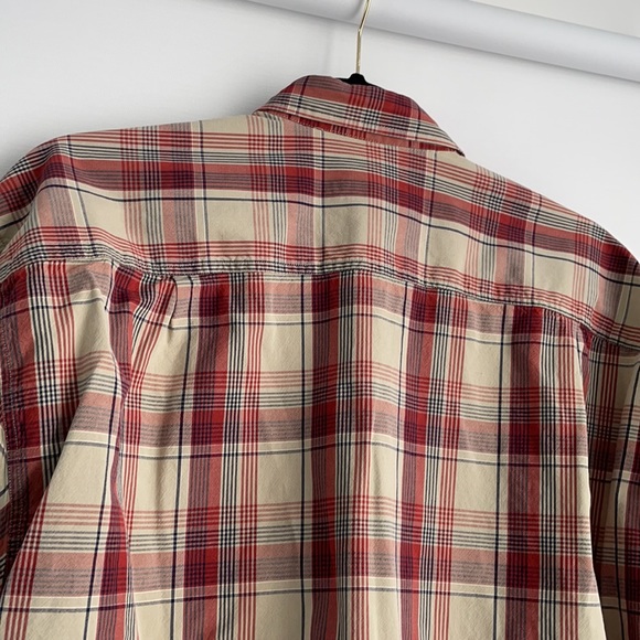 Free Hold active wear Men’s shirt. T-2 - Picture 7 of 8